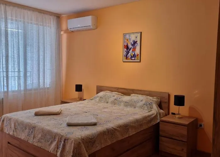 Апартамент орхид хилс Варна